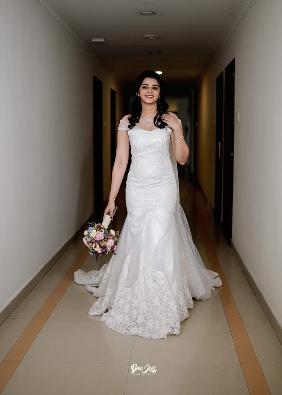 Bridal makeover & wedding makeup at Zelenz Unisex Saloon