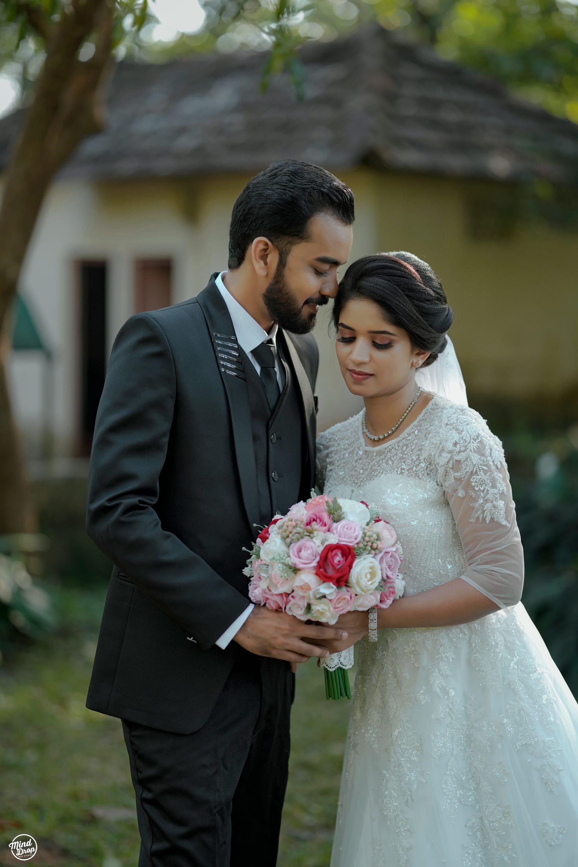 Bridal makeover & wedding makeup at Zelenz Unisex Saloon